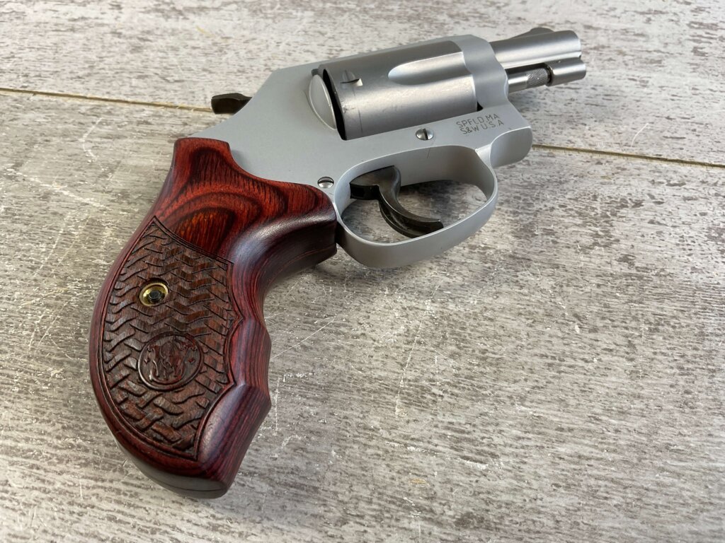 SMITH & WESSON S&W 637-2 .38 SPECIAL +P REVOLVER, MINTY LIKE NEW #6-06000-PF
