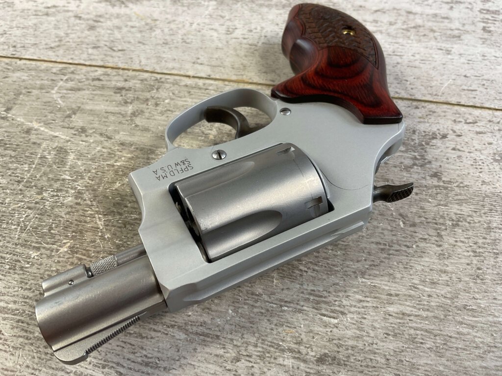 SMITH & WESSON S&W 637-2 .38 SPECIAL +P REVOLVER, MINTY LIKE NEW #6-06000-PF
