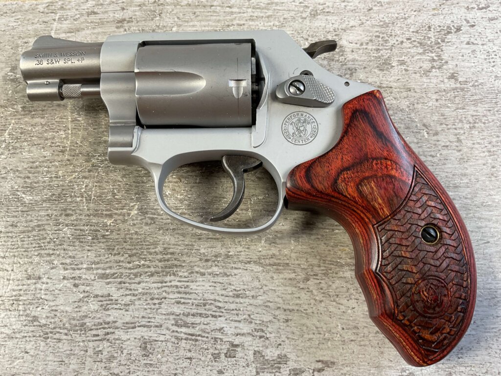 SMITH & WESSON S&W 637-2 .38 SPECIAL +P REVOLVER, MINTY LIKE NEW #6-06000-PF