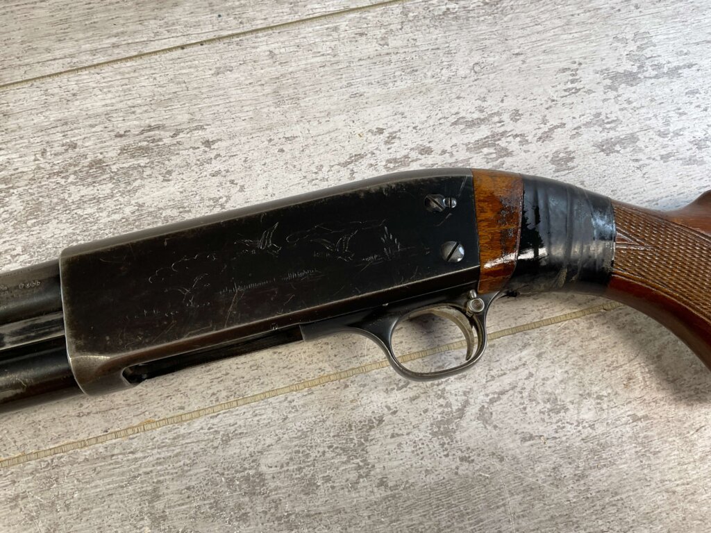 ITHACA MODEL 37 12GA PUMP ACTION SHOTGUN, 1951 MFR #6-05601-TW