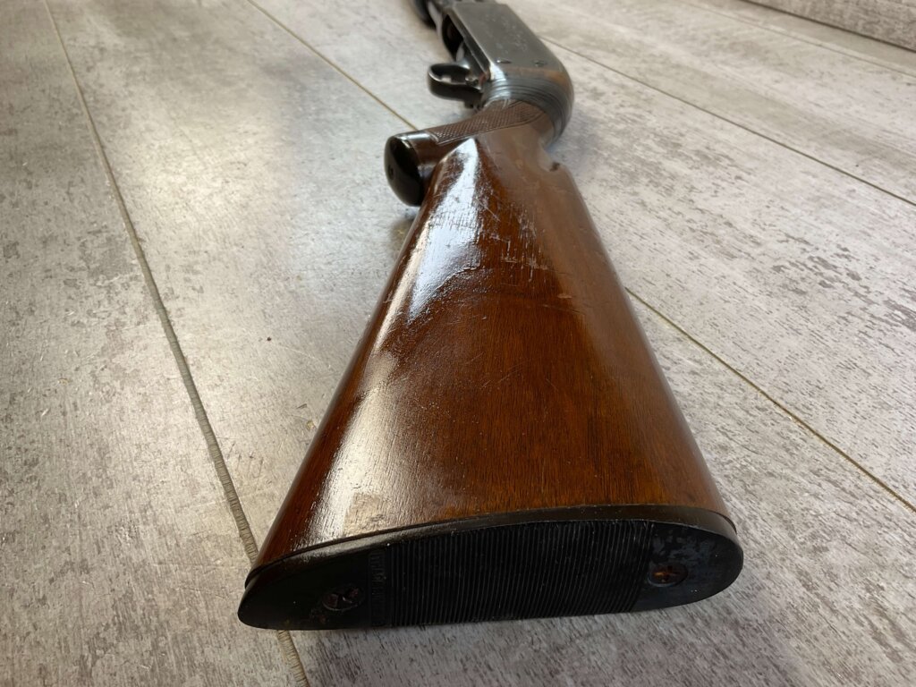 ITHACA MODEL 37 12GA PUMP ACTION SHOTGUN, 1951 MFR #6-05601-TW
