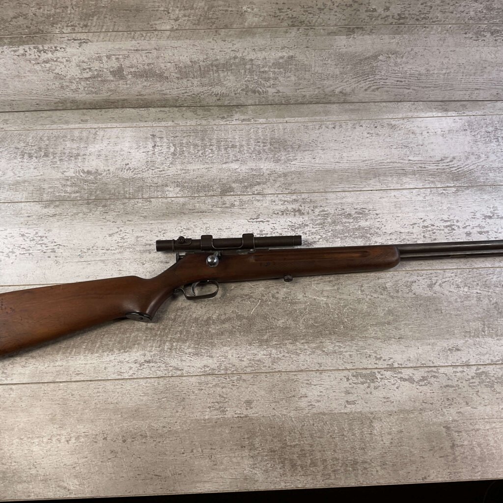 O.F. MOSSBERG & SONS MODEL 40 .22LR BOLT ACTION RIFLE, VINTAGE #6-05602-TW