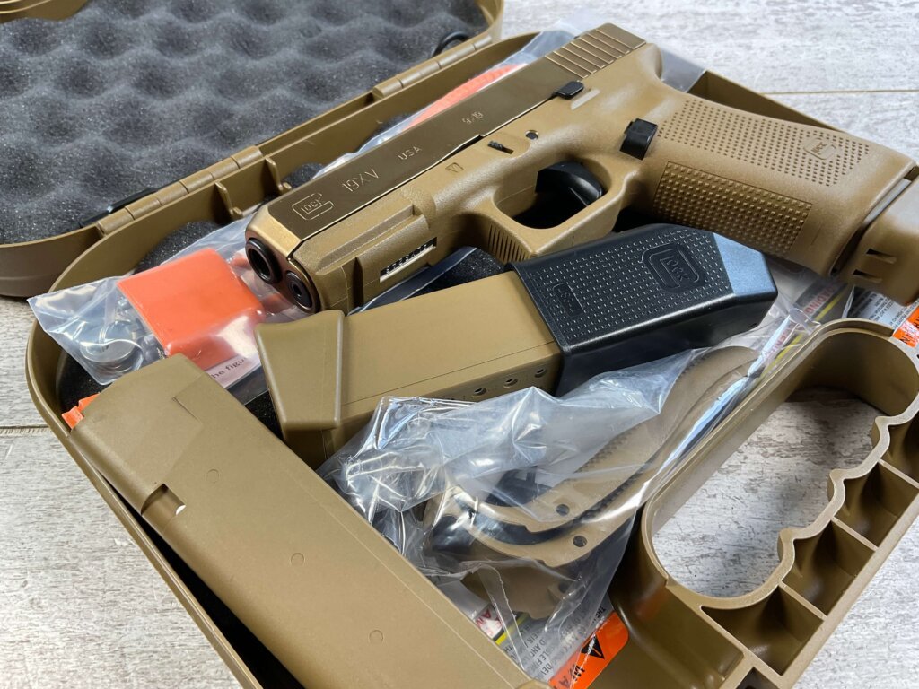 GLOCK 19X(V) 9MM SEMI AUTO PISTOL, NEW IN BOX #6-06002-PF
