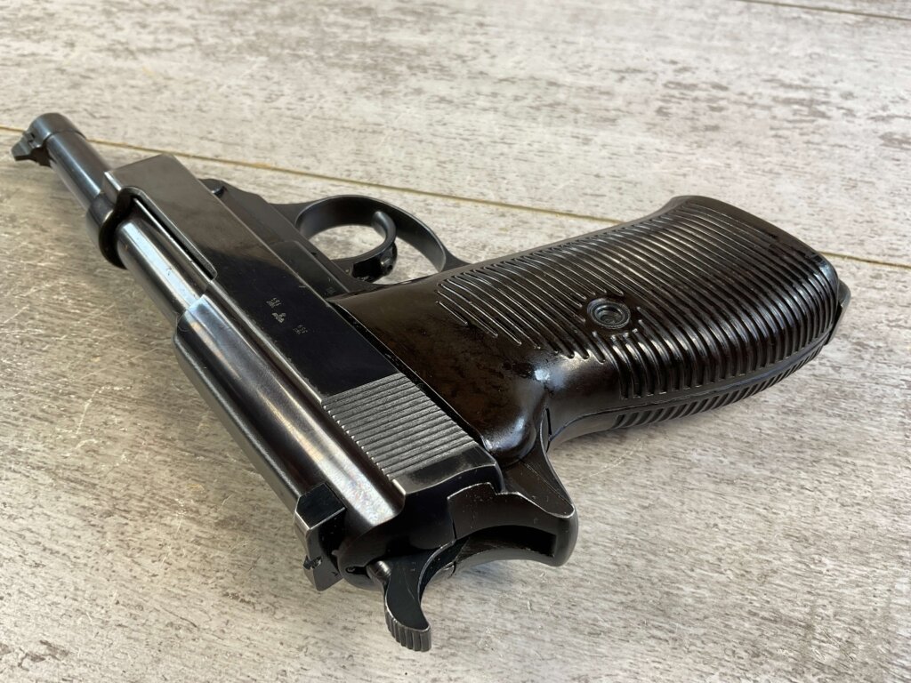 WALTHER AC41 P38 SEMI AUTO PISTOL HIGH POLISH, RIG #6-06015-PF