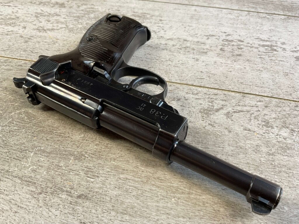 WALTHER AC41 P38 SEMI AUTO PISTOL HIGH POLISH, RIG #6-06015-PF