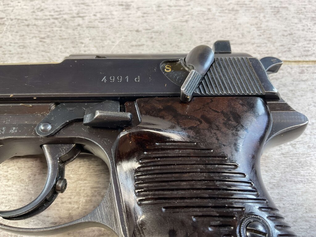 WALTHER AC41 P38 SEMI AUTO PISTOL HIGH POLISH, RIG #6-06015-PF