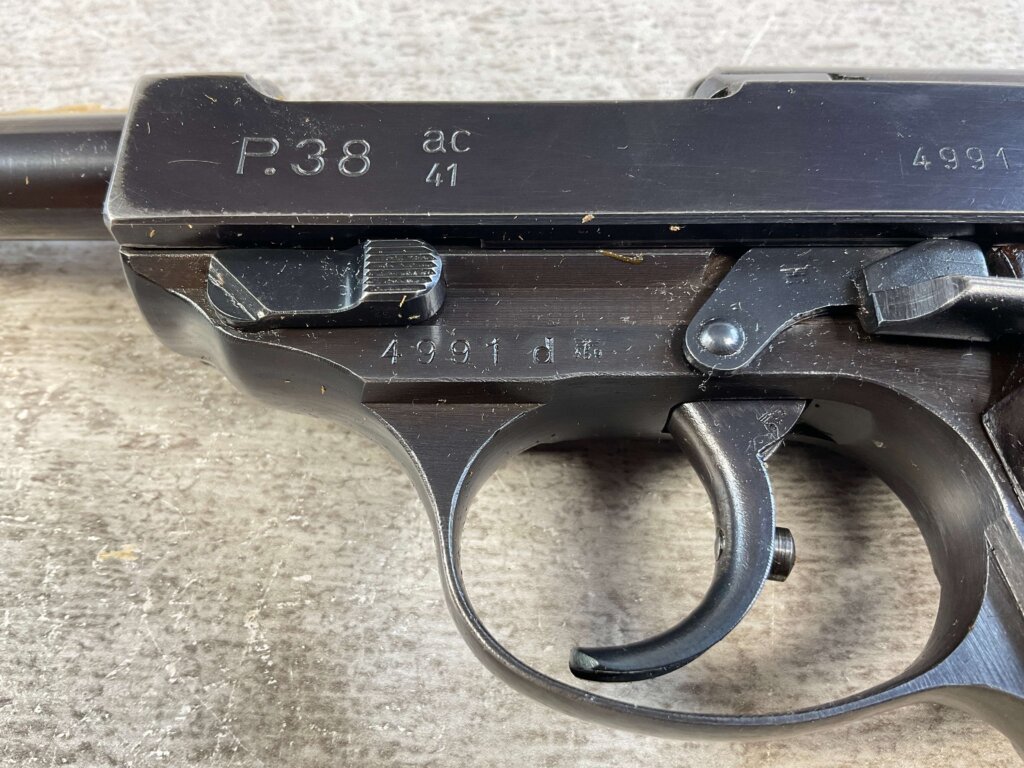 WALTHER AC41 P38 SEMI AUTO PISTOL HIGH POLISH, RIG #6-06015-PF
