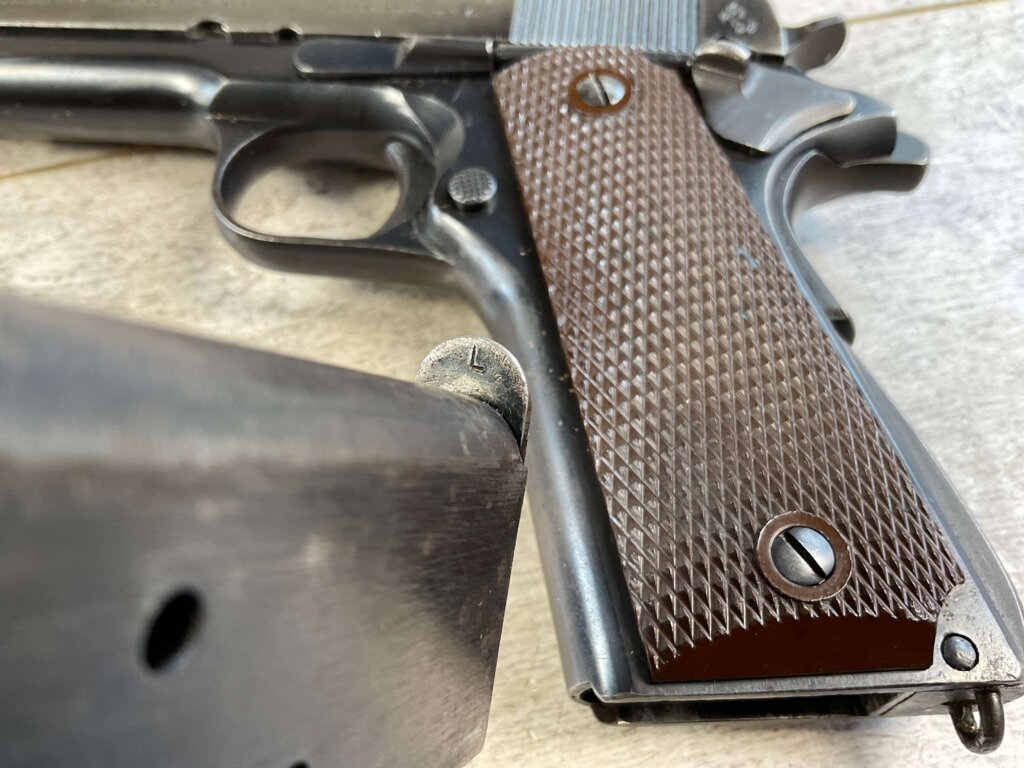 COLT 1911A1 .45 ACP SEMI AUTO PISTOL W/ BOYT HOLSTER, 1919 MFR #6-06021-PF
