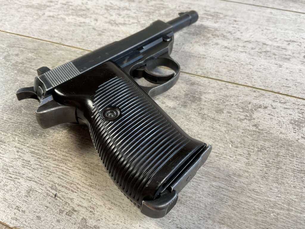 SPREEWERK cyq P38 9MM SEMI AUTO PISTOL W/ HOLSTER #6-06022-PF