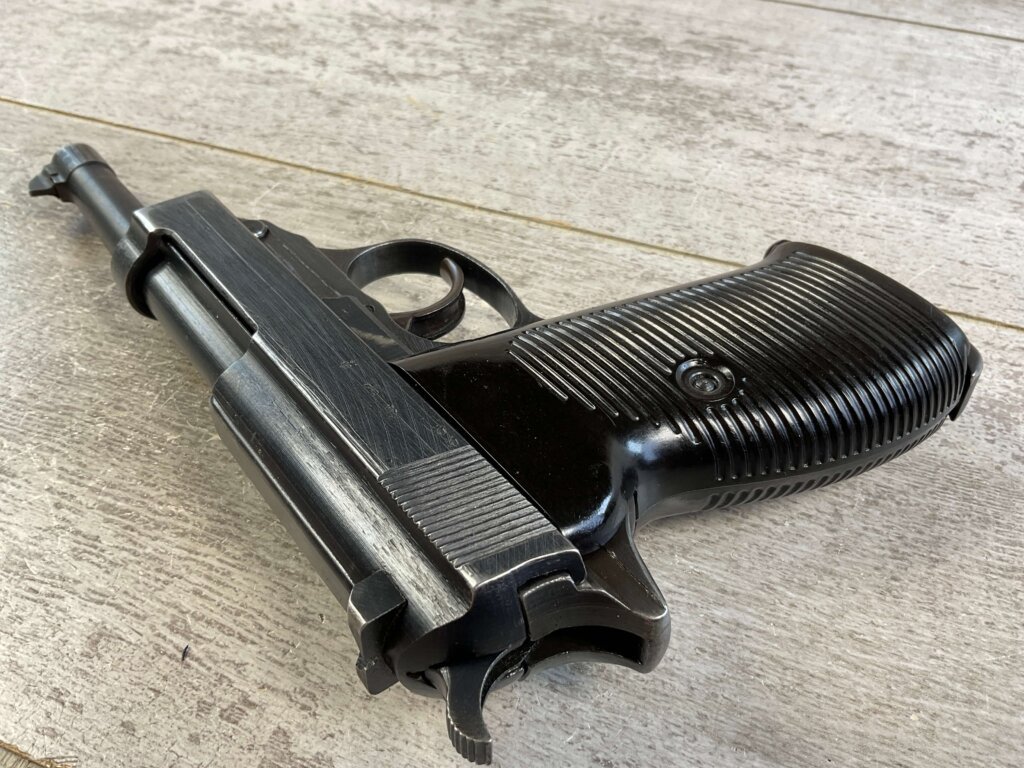 SPREEWERK cyq P38 9MM SEMI AUTO PISTOL W/ HOLSTER #6-06022-PF