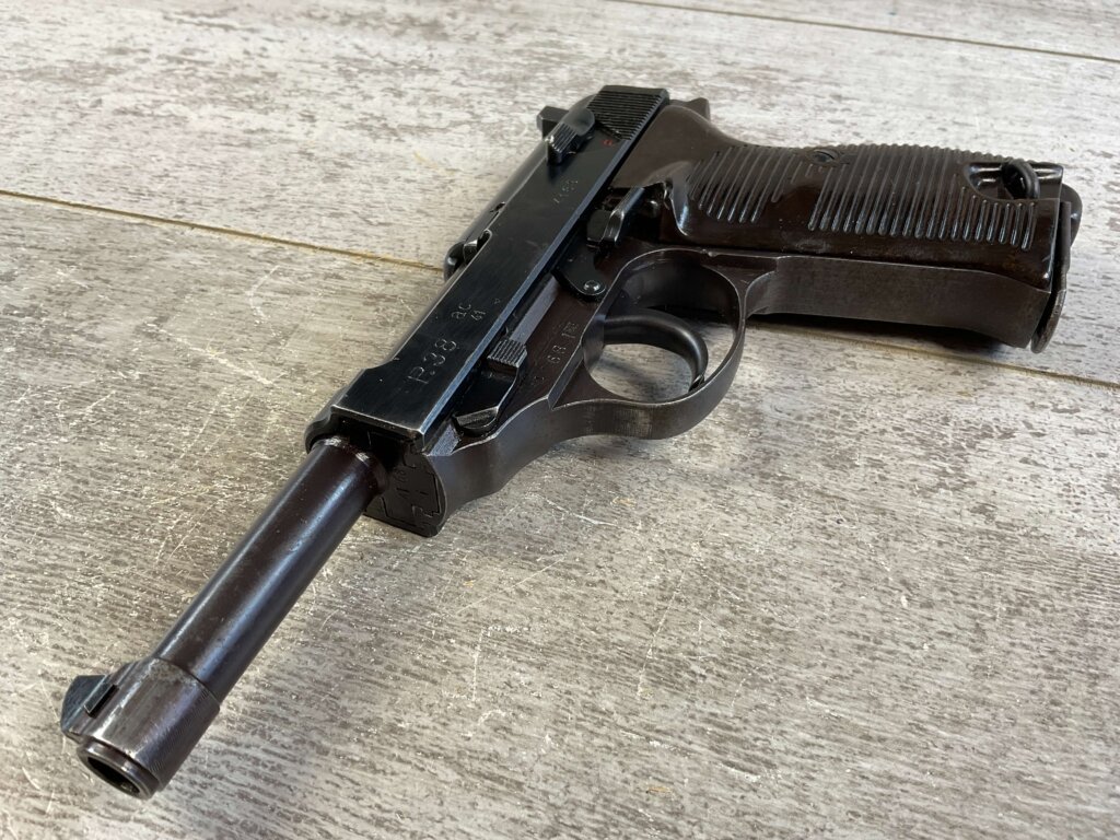 WALTHER AC41 P38 SEMI AUTO PISTOL HIGH POLISH, RIG #6-06023-PF