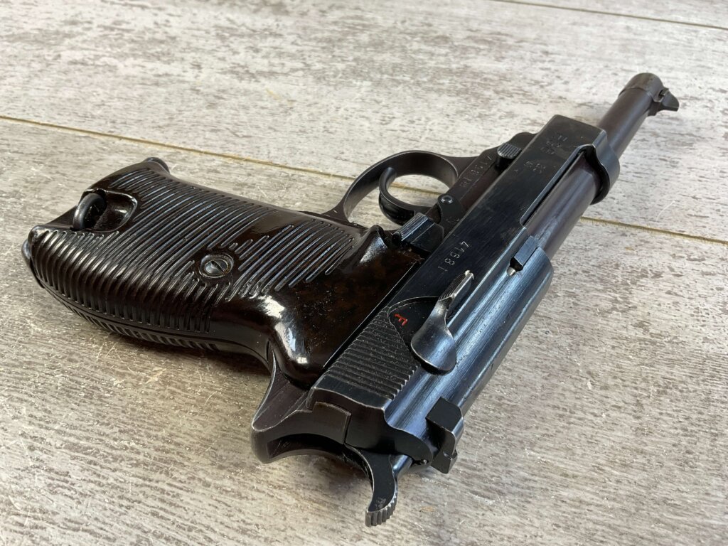 WALTHER AC41 P38 SEMI AUTO PISTOL HIGH POLISH, RIG #6-06023-PF