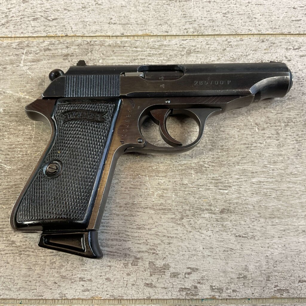 WALTHER PP 7.65MM WaA359 MARKED ALL MATCHING PISTOL #6-05112-PF