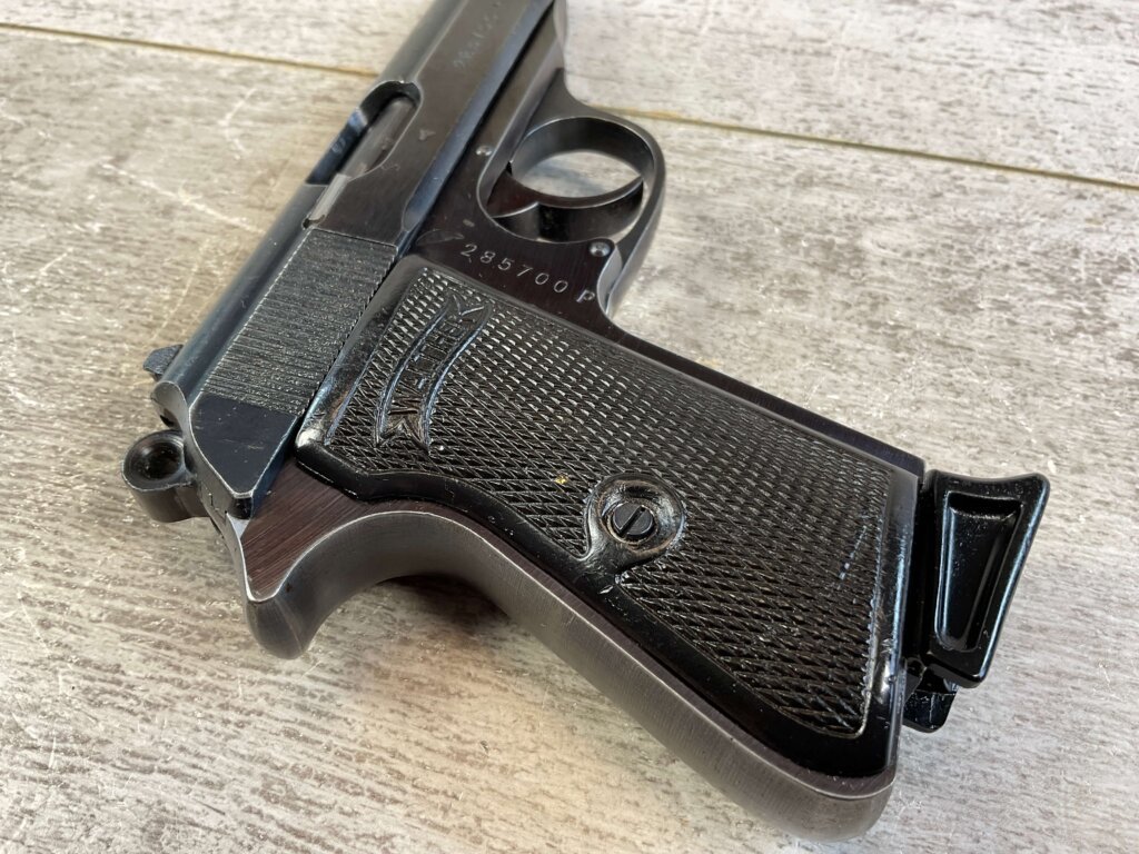 WALTHER PP 7.65MM WaA359 MARKED ALL MATCHING PISTOL #6-05112-PF