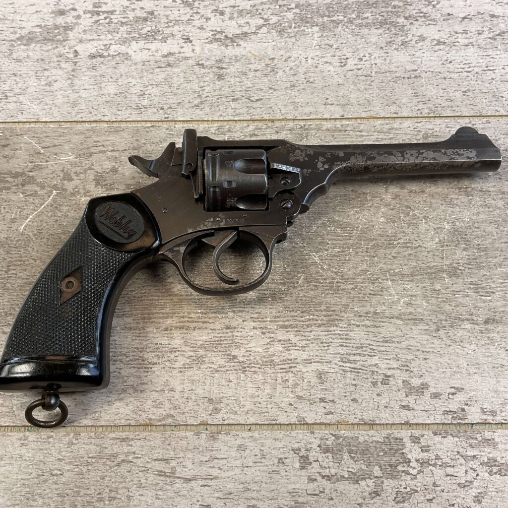 WEBLEY & SCOTT MARK IV .38S&W WAR FINISH REVOLVER #6-05118-PF