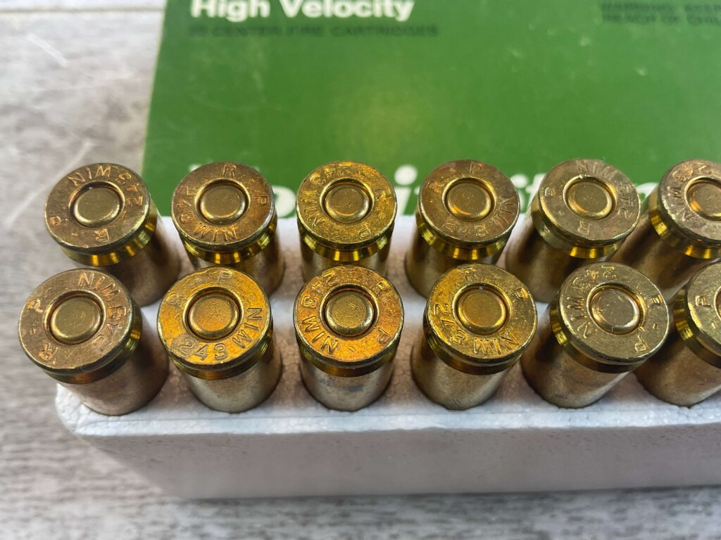 REMINGTON HIGH VELOCITY 243 WIN., 80 GR. POWER-LOKT HP AMMO, FULL BOX, JAMES EARL JONES COLLECTION #5-11159-PF