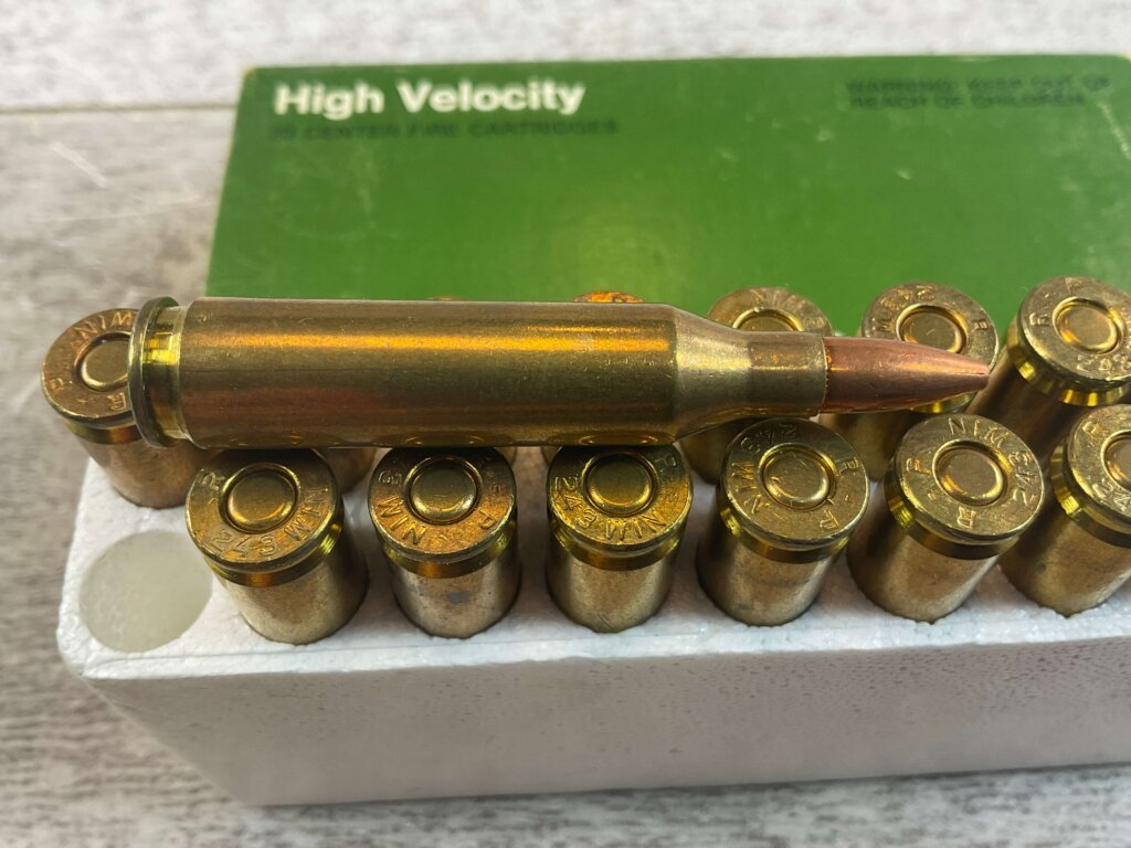 REMINGTON HIGH VELOCITY 243 WIN., 80 GR. POWER-LOKT HP AMMO, FULL BOX, JAMES EARL JONES COLLECTION #5-11159-PF