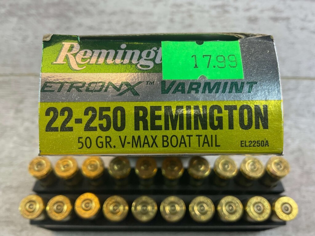 REMINGTON EXTRONX VARMINT 22-250 REMINGTON, 50 GR. V-MAX BOAT TAIL AMMO, FULL BOX (QTY 20), JAMES EARL JONES COLLECTION #5-11139-PF