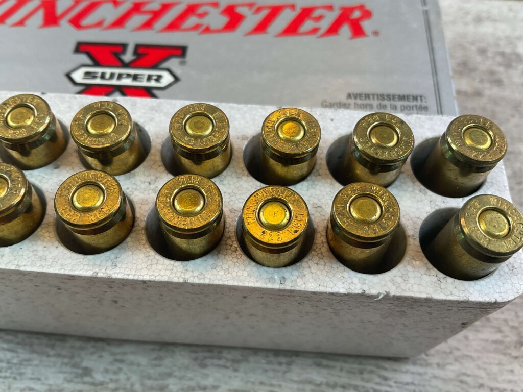WINCHESTER SUPER-X .223 REMINGTON, 64 GR. PP AMMO, QTY 19, JAMES EARL JONES COLLECTION #5-11149-PF