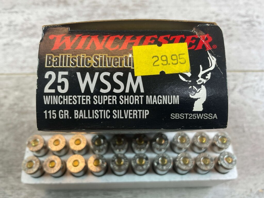 WINCHESTER SUPREME 25 WSSM, 115 GR. BALLISTIC SILVERTIP AMMO, FULL BOX, JAMES EARL JONES COLLECTION #5-11163-PF
