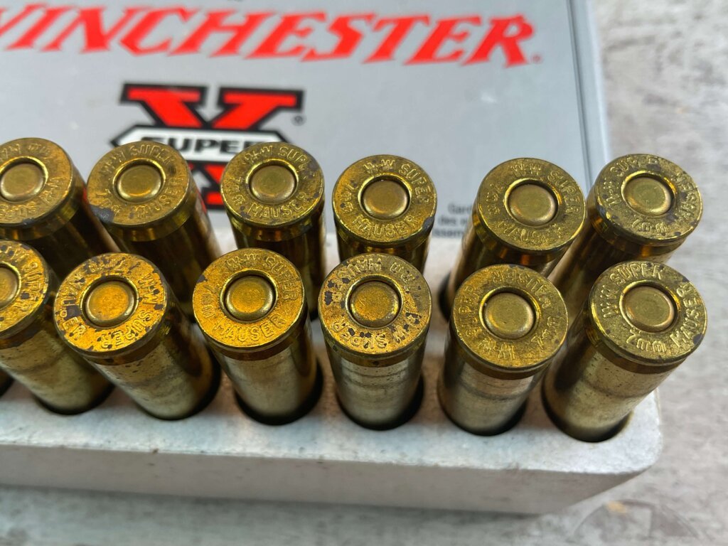 WINCHESTER SUPER-X 7MM MAUSER, 145 GR. PP AMMO, FULL BOX, JAMES EARL JONES COLLECTION #5-11179-PF
