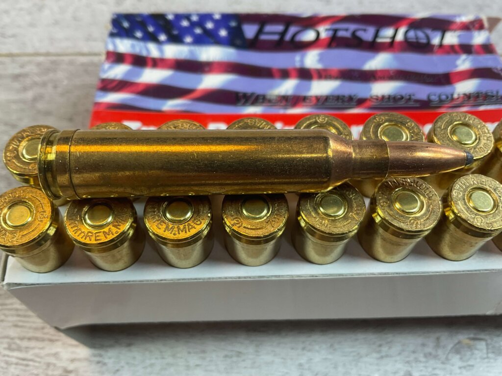 CENTURY ARMS HOTSHOT 7MM REMINGTON MAGNUM, 175 GR. AMMO, FULL BOX, JAMES EARL JONES COLLECTION #5-11185-PF