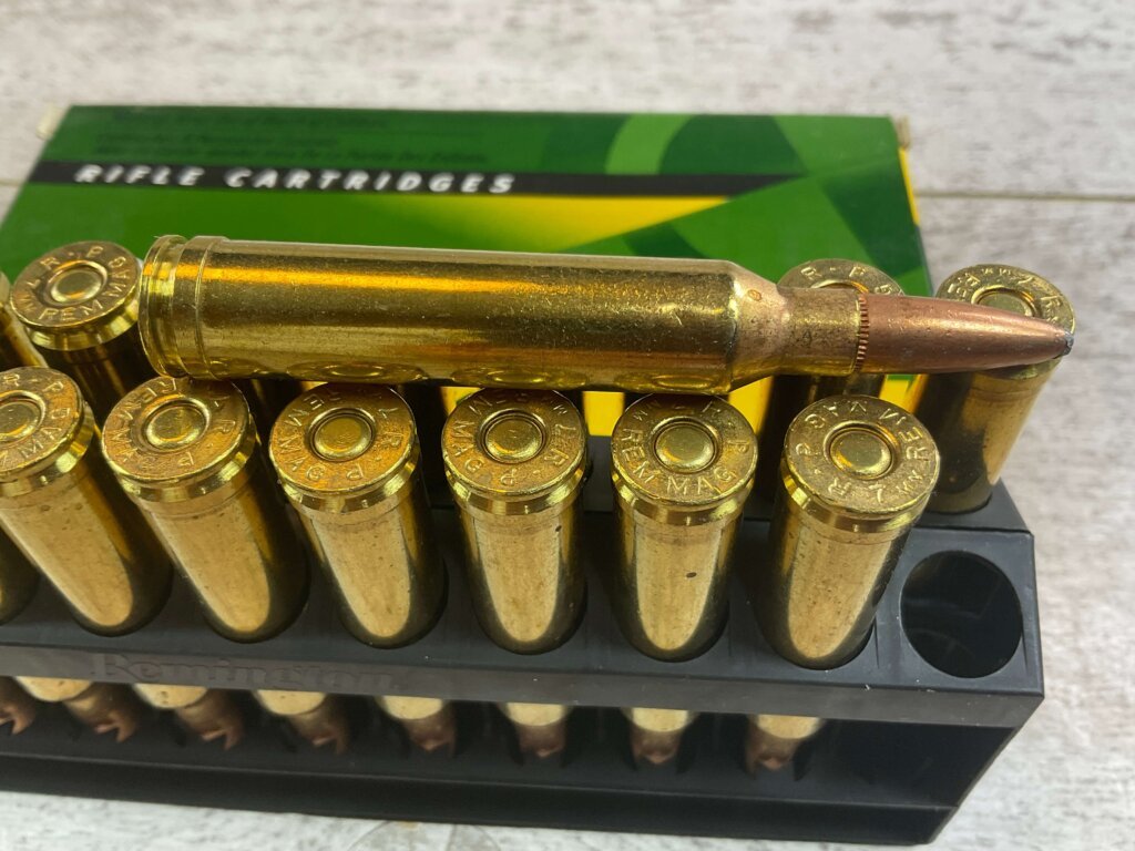 REMINGTON EXPRESS CORE-LOKT 7MM REMINGTON MAGNUM, 140 GR. PSP AMMO, FULL BOX, JAMES EARL JONES COLLECTION #5-11187-PF