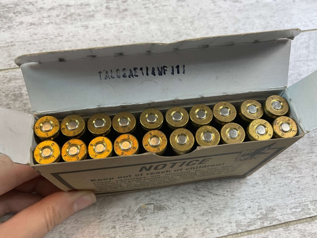 TALON 30-06 TRACER, U.S. UNFIRED MIL-SPEC. RECOVERED COMPONENTS AMMO, FULL BOX, JAMES EARL JONES COLLECTION #5-11207-PF