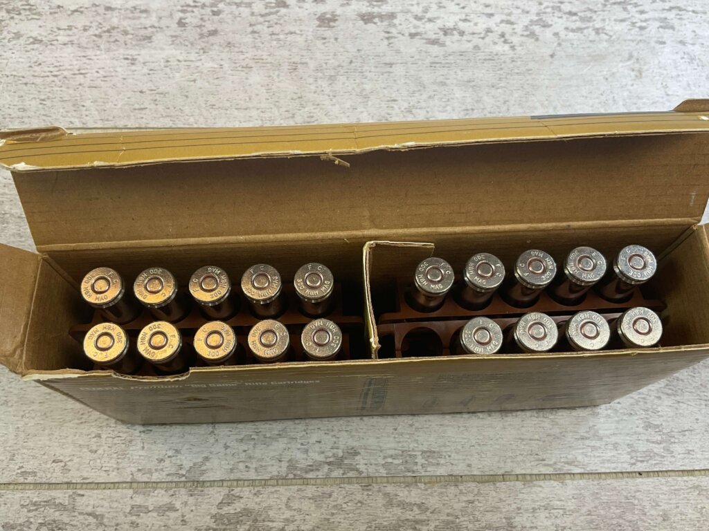 FEDERAL PREMIUM 300 H&H MAGNUM, 180 GR. NOSLER PARTITION AMMO, QTY 19, JAMES EARL JONES COLLECTION #5-11210-PF