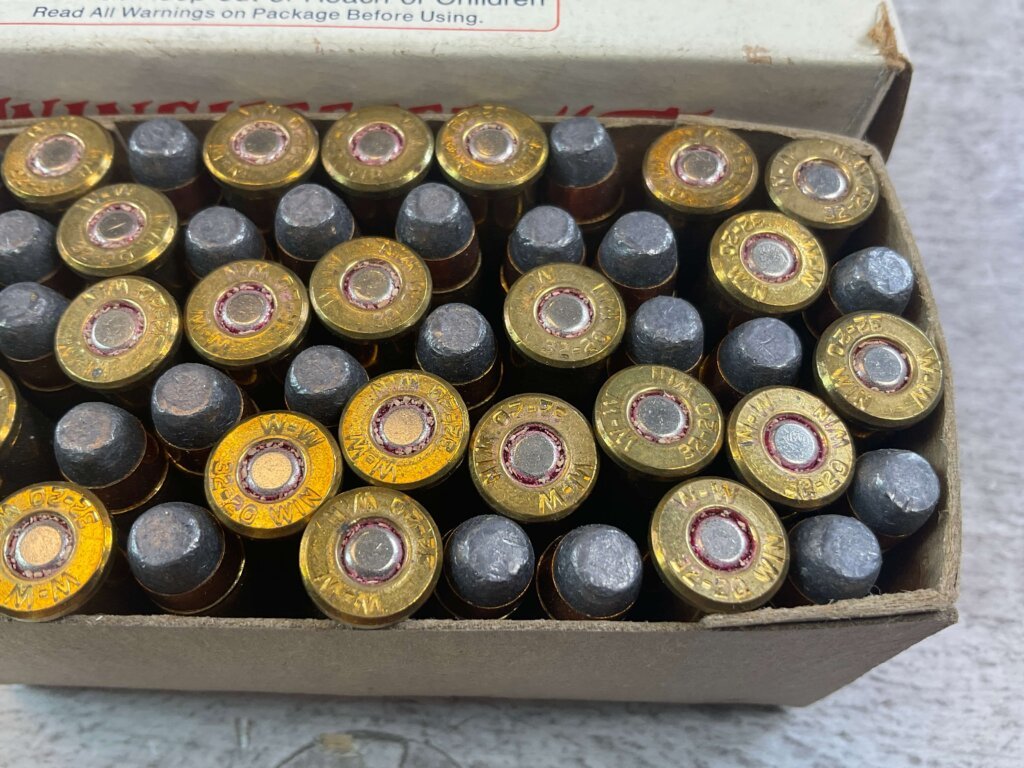 WINCHESTER WESTERN 32-20 WINCHESTER, 100 GR. SP AMMO, FULL BOX, JAMES EARL JONES COLLECTION #5-11217-PF