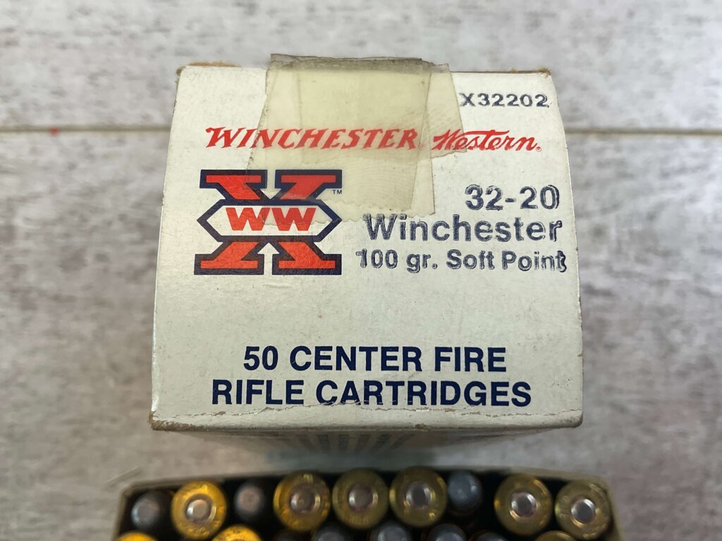 WINCHESTER WESTERN 32-20 WINCHESTER, 100 GR. SP AMMO, FULL BOX, JAMES EARL JONES COLLECTION #5-11217-PF