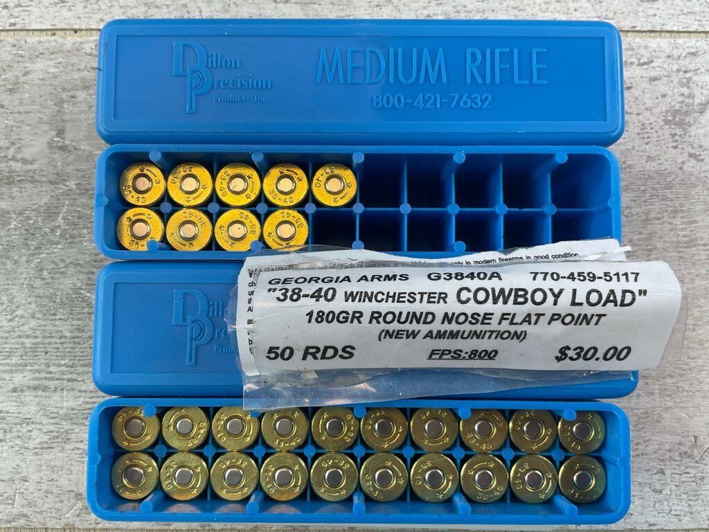 GEORGIA ARMS 38-40 WINCHESTER, COWBOY LOAD, 180 GR. RNFP AMMO, QTY 29, JAMES EARL JONES COLLECTION #5-11222-PF