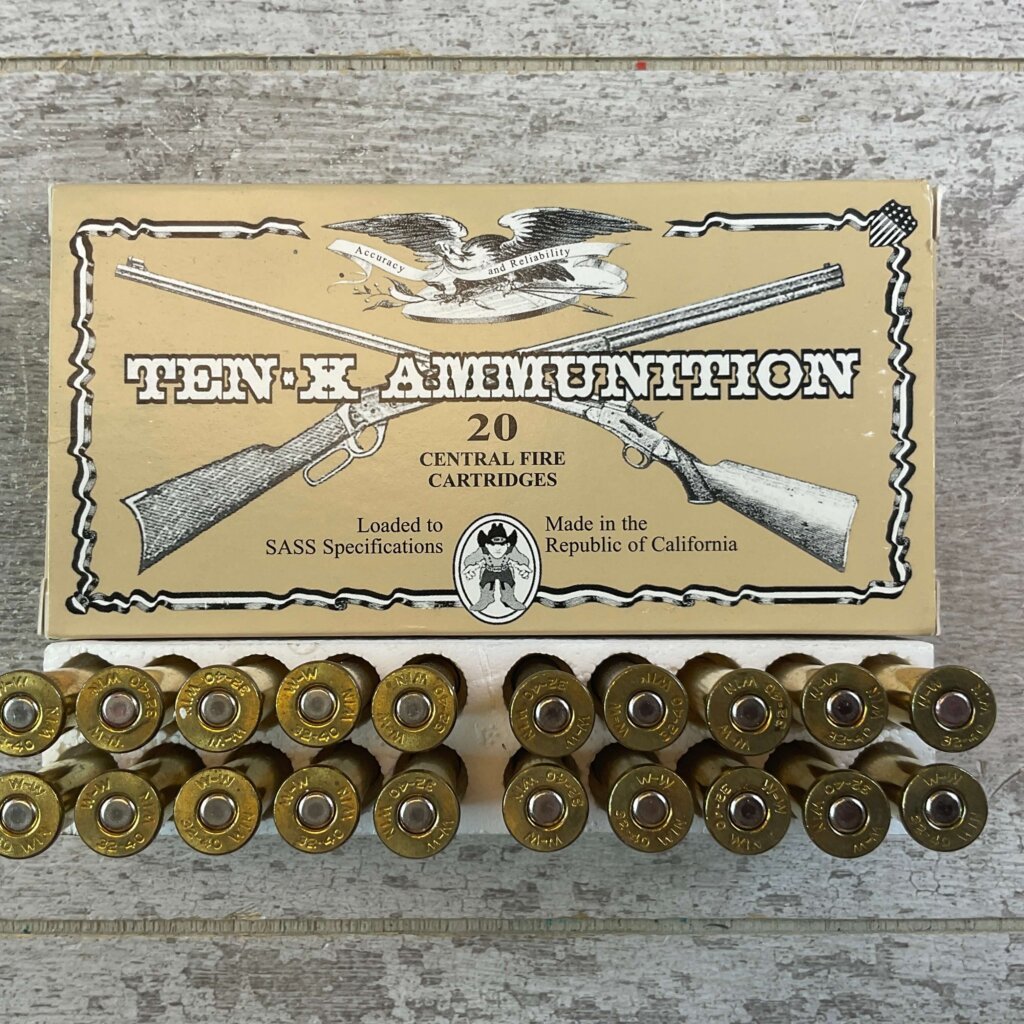 TEN-X AMMUNITION 32-40, 170 GR. RNFP AMMO, FULL BOX, JAMES EARL JONES COLLECTION #5-11228-PF
