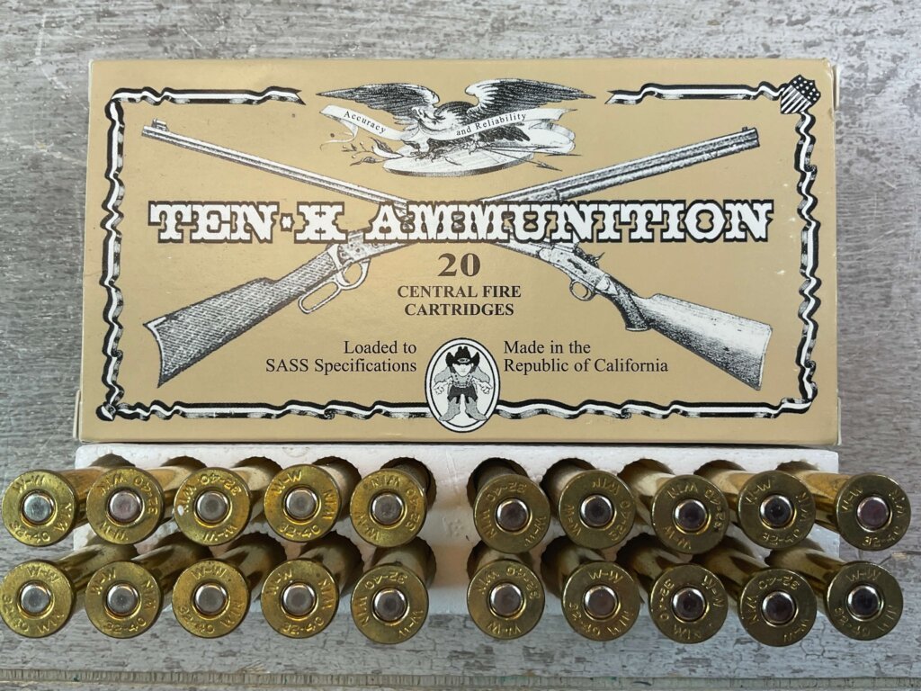 TEN-X AMMUNITION 32-40, 170 GR. RNFP AMMO, FULL BOX, JAMES EARL JONES COLLECTION #5-11228-PF