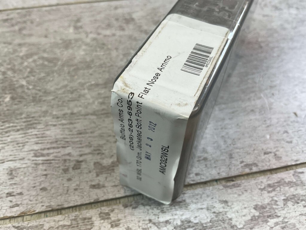 BUFFALO ARMS CO. 32 WSL, 170 GR. JACKETED SP FN AMMO, FULL BOX, JAMES EARL JONES COLLECTION #5-11229-PF