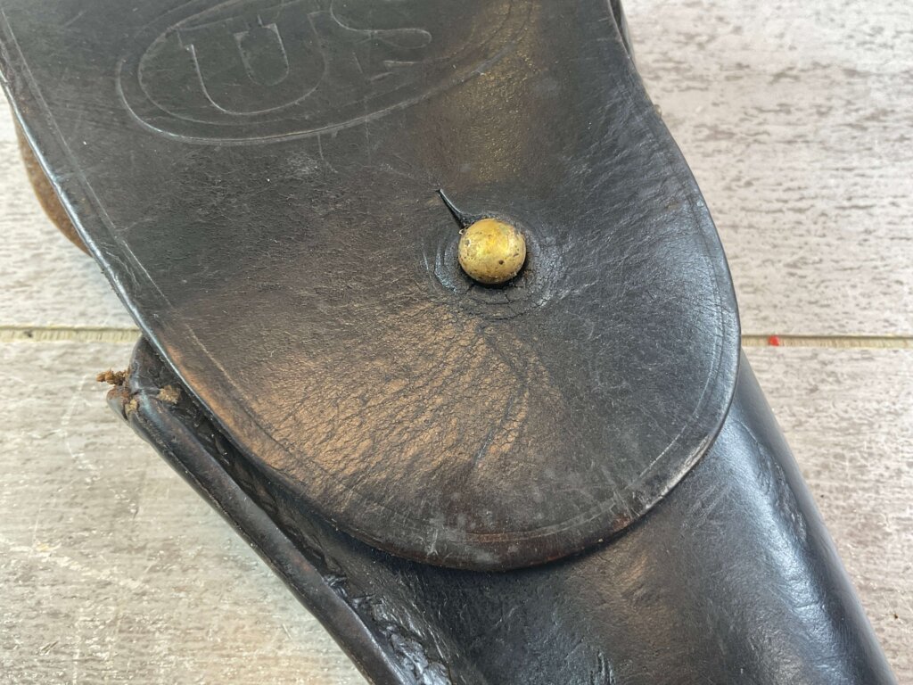 U.S. GRATON & KNIGHT CO. M1916 BLACK LEATHER HOLSTER 1943 DATED, WWII ISSUED #6-07025-PF