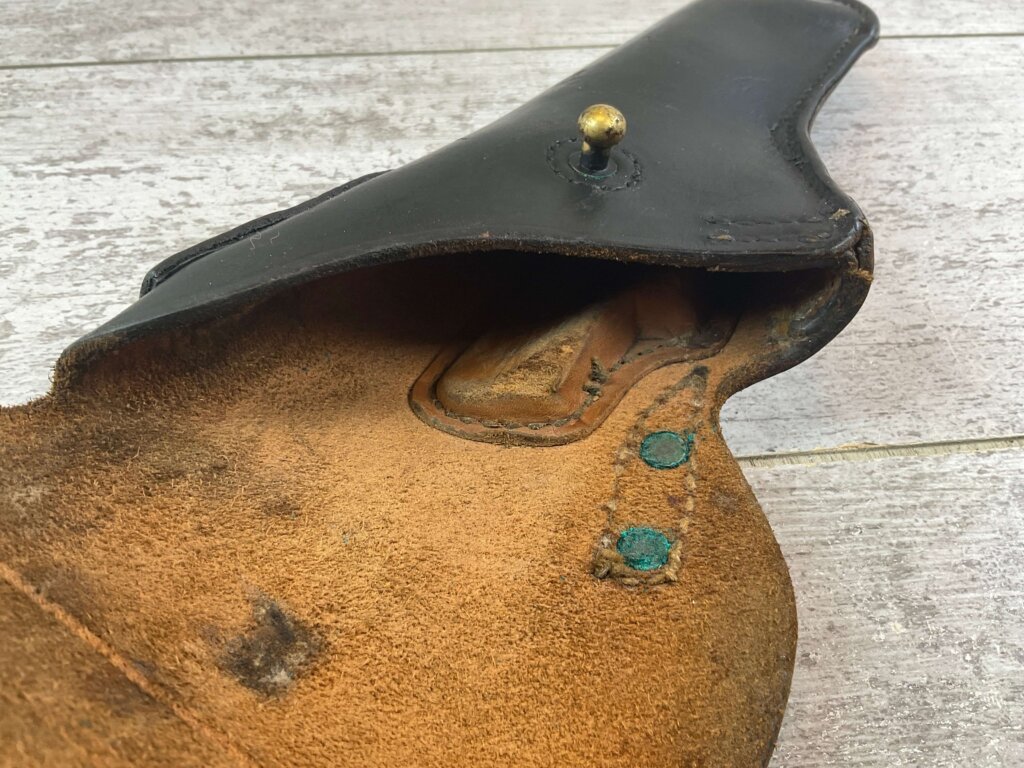 U.S. GRATON & KNIGHT CO. M1916 BLACK LEATHER HOLSTER 1943 DATED, WWII ISSUED #6-07025-PF