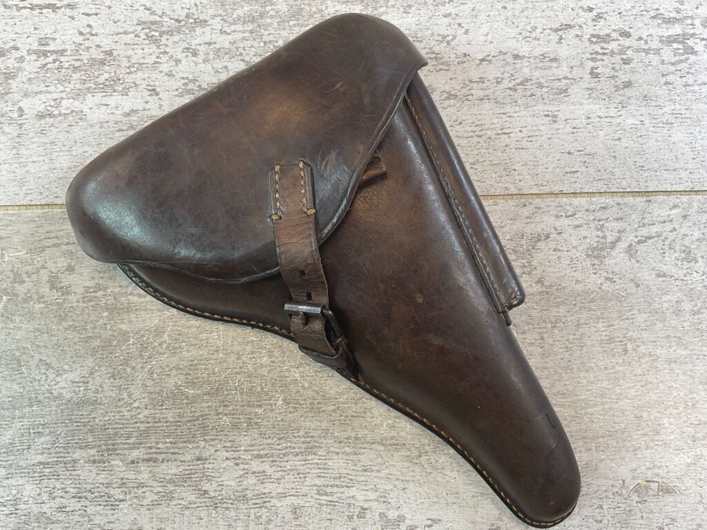 R. EHRNHARDT POESSNECK LUGER P08 BROWN HARDSHELL HOLSTER, 1937 DATED #6-07026-PF