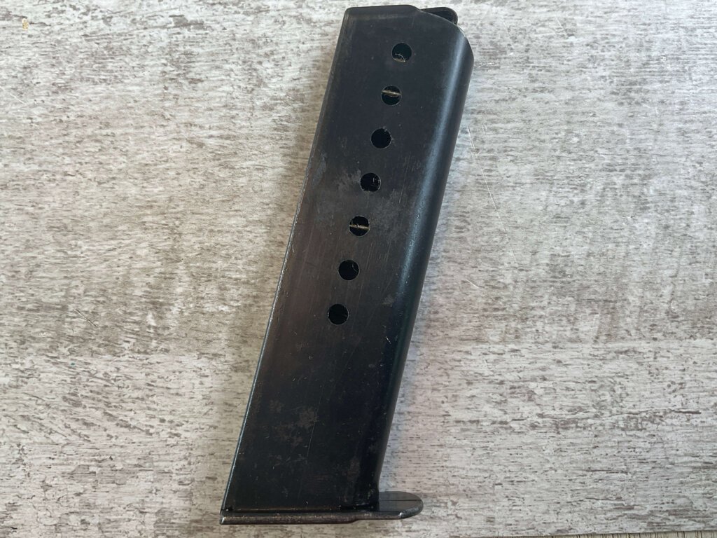 P38 UNMARKED MAGAZINE #6-07034-PF