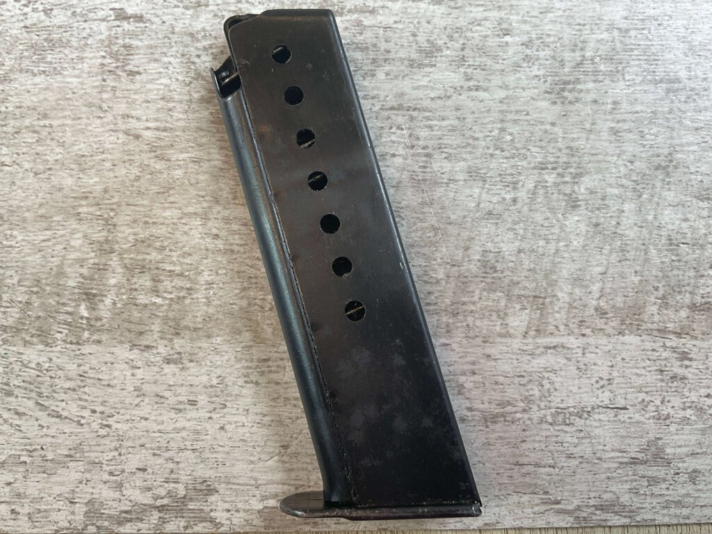 P38 UNMARKED MAGAZINE #6-07034-PF