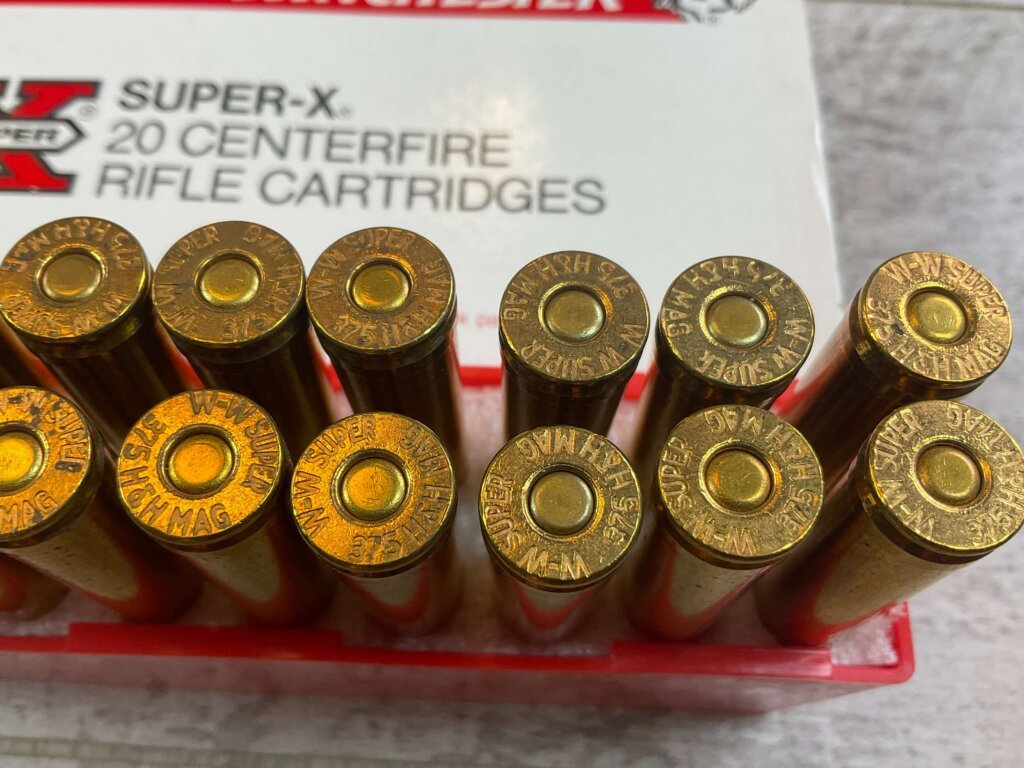 WINCHESTER SUPER-X 375 H&H MAGNUM, 300 GR. FULL METAL CASE AMMO, FULL BOX, JAMES EARL JONES COLLECTION #5-11244-PF