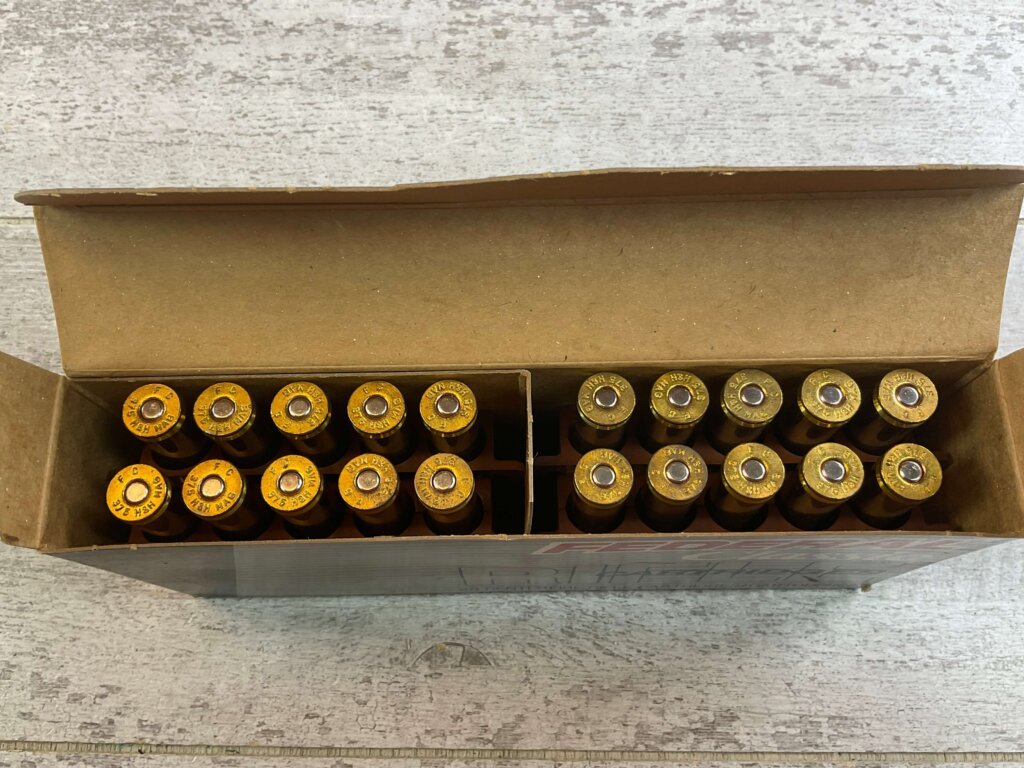 FEDERAL CLASSIC 375 H&H MAGNUM, 300 GR. HI-SHOK SP AMMO, FULL BOX, JAMES EARL JONES COLLECTION #5-11245-PF