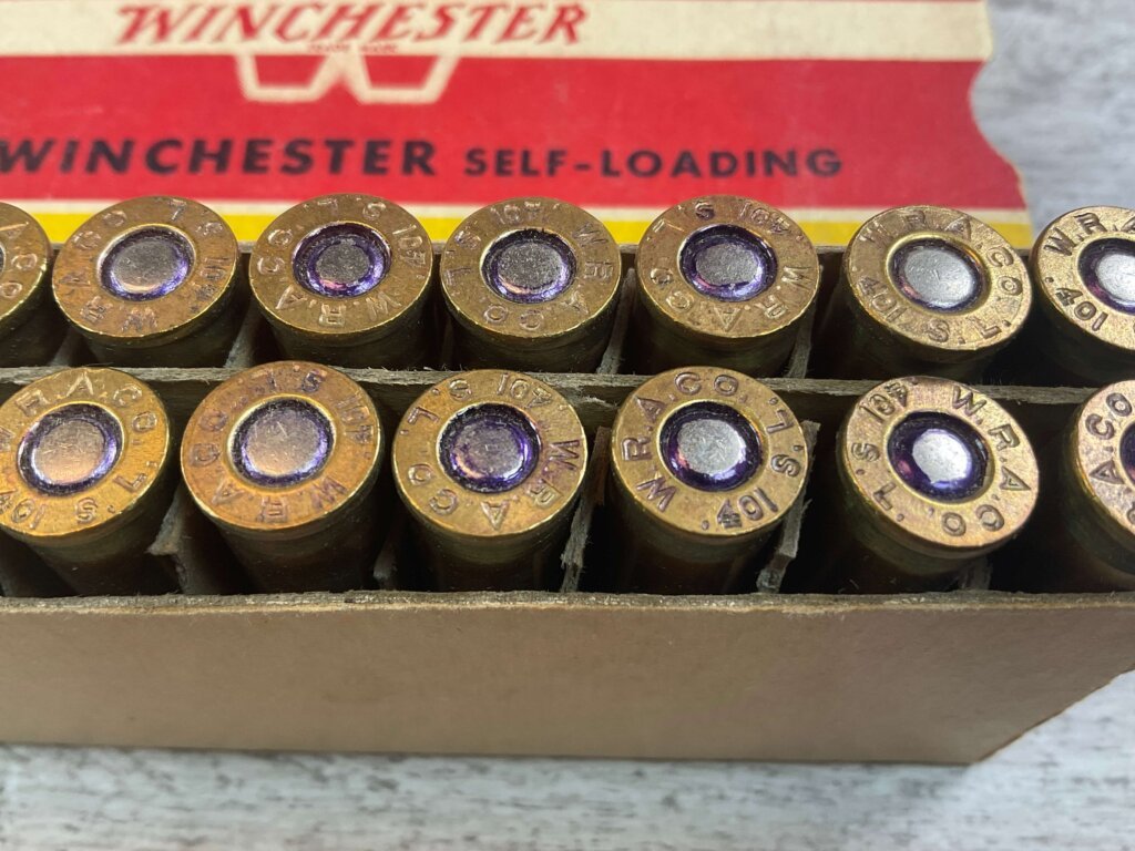 WINCHESTER 401 WINCHESTER SELF-LOADING, 200 GR. SP AMMO, FULL BOX, JAMES EARL JONES COLLECTION #5-11249-PF
