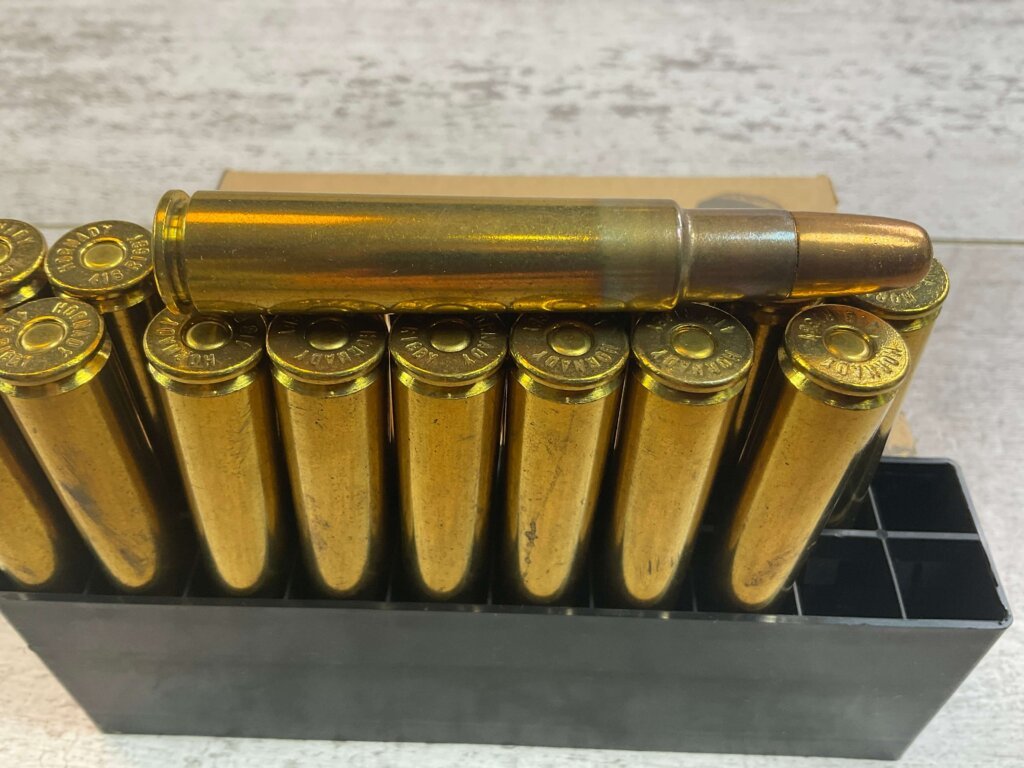 HORNADY CUSTOM 416 RIGBY, 400 GR. FMJ/ENC AMMO, QTY 18, JAMES EARL JONES COLLECTION #5-11255-PF