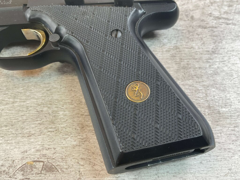BROWNING BUCKMARK .22LR SEMI AUTO PISTOL #6-07042-JD