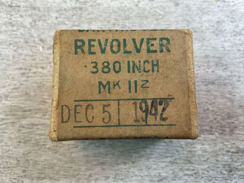 ORIGINAL WWII BRITISH .380 INCH MK IIZ REVOLVER AMMO, QTY 12, JAMES EARL JONES COLLECTION #5-11310-PF