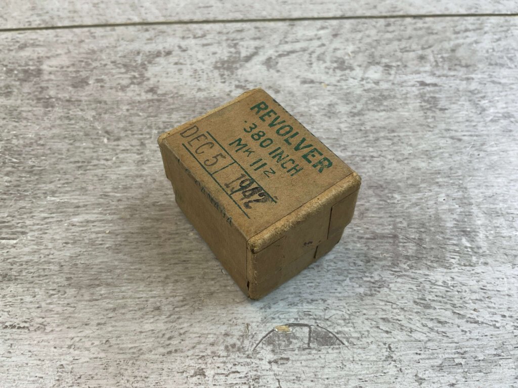 ORIGINAL WWII BRITISH .380 INCH MK IIZ REVOLVER AMMO, QTY 12, JAMES EARL JONES COLLECTION #5-11310-PF