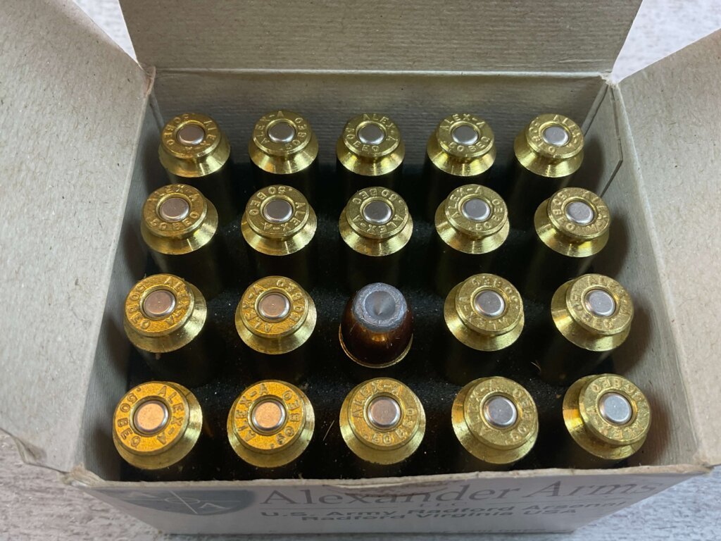 ALEXANDER ARMS .50 BEOWULF, 325 GR. HP SPEER AMMO, FULL BOX (QTY 20), JAMES EARL JONES COLLECTION #5-11328-PF